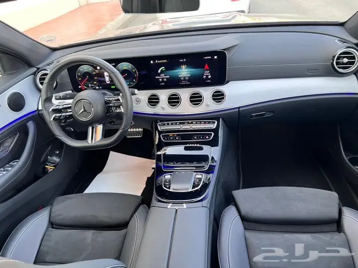 مرسيدس E200 AMG 2021 فقط 4000KM تم البيع 11
