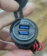 تركيب منافذ USB للسيارت شحن سريع 22