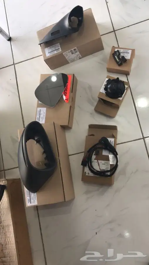 قطع غيار بورش بالامارات 29