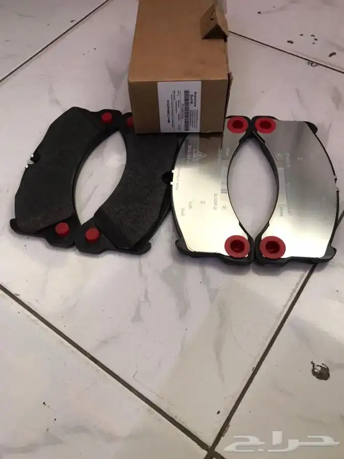 قطع غيار بورش بالامارات 19