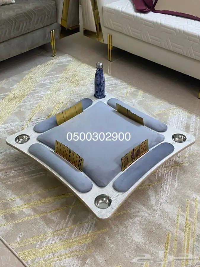 طاولات بلوت منحنيه مع حامل اكواب وتكايات وجرس 3