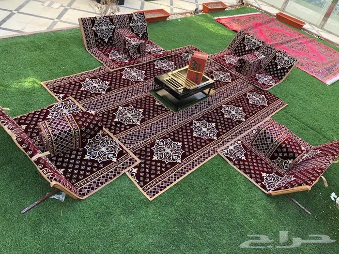 طقم جلسة ارضية للرحلات و المخيمات 8 اشخاص 2