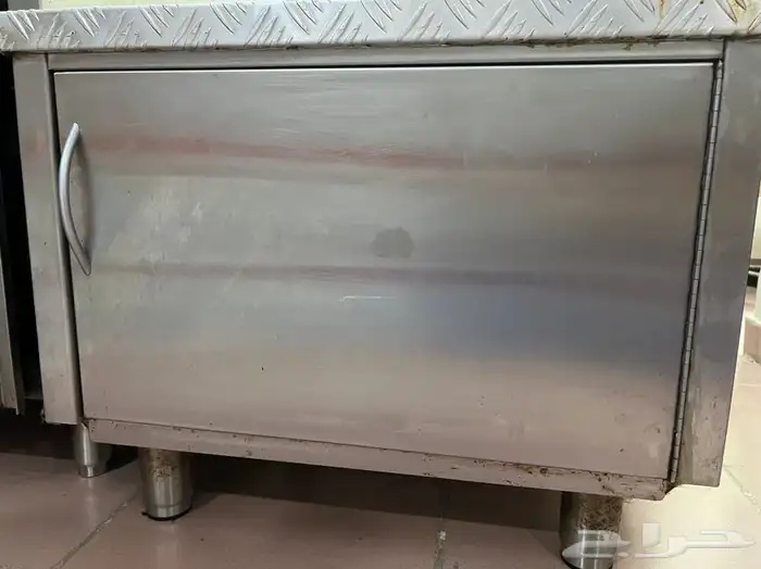 كابينة استانلس ستيل 304 - مناسبة للمطاعم والبيوت (شغل مصنع) 8