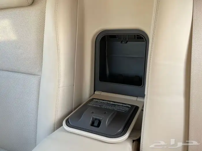 لكزس LS460 الموديل 2009 مخزن(تم البيع) 35