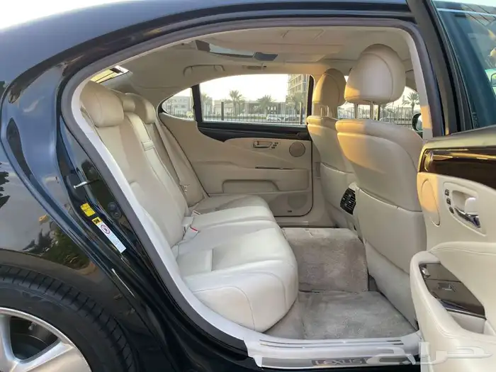 لكزس LS460 الموديل 2009 مخزن(تم البيع) 36
