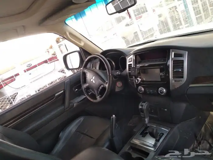قطع غيار باجيرو ربع 2016 10