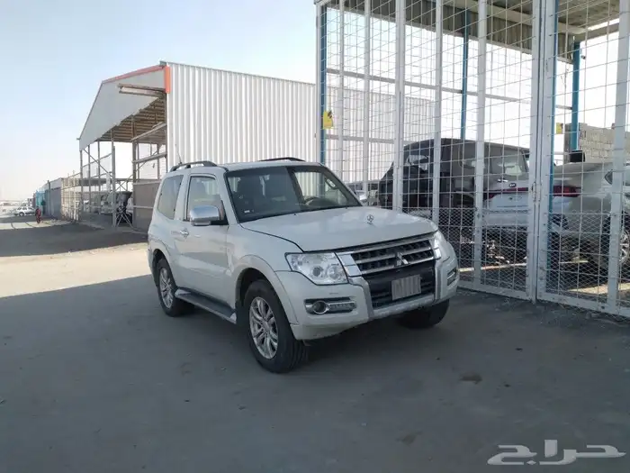 قطع غيار باجيرو ربع 2016 1