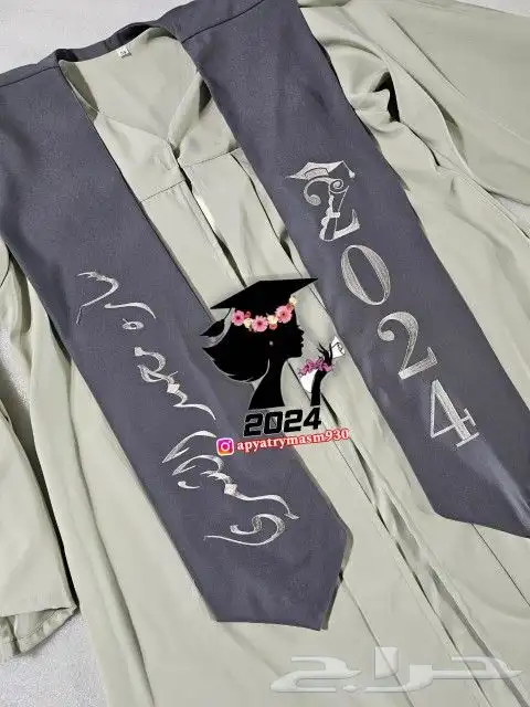 عبايات تخرج 2026 1