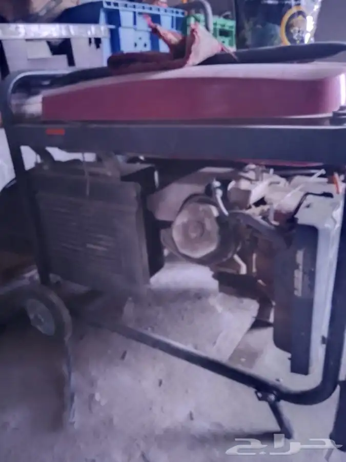ماطور للبدل بنحل او اي مناسب 8 كيلو بنزين على الشرط 1