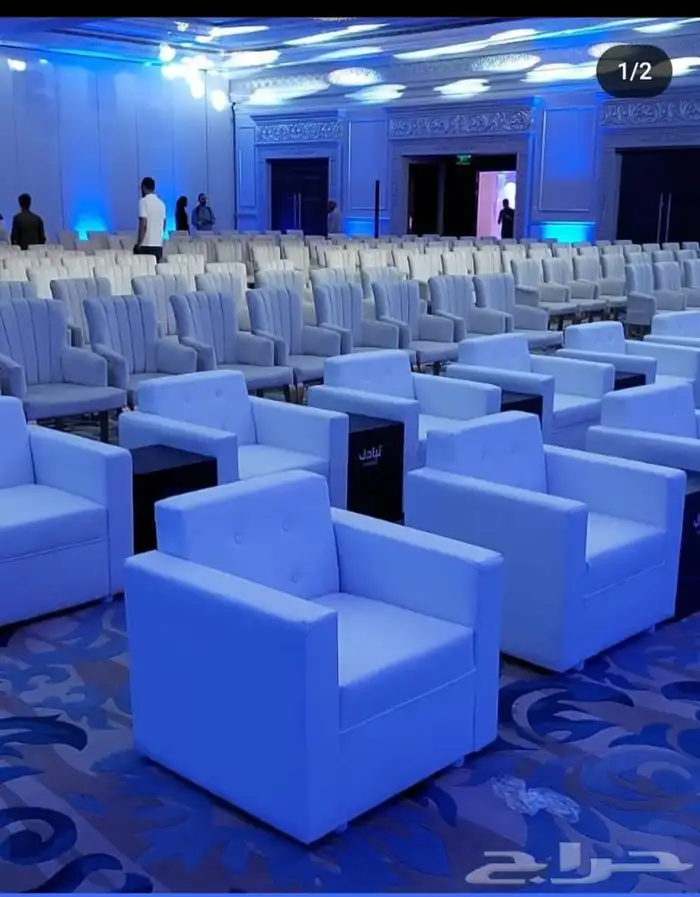 تاجير كنب جلد ومخمل 38
