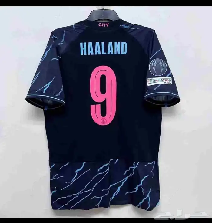 اطقم كلاسيك تيشرتات جديده تدريب ميسي رونالدو برشلونه ريال 32