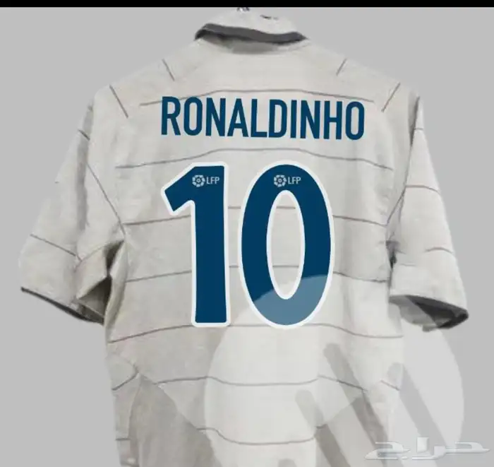 اطقم كلاسيك تيشرتات جديده تدريب ميسي رونالدو برشلونه ريال 10