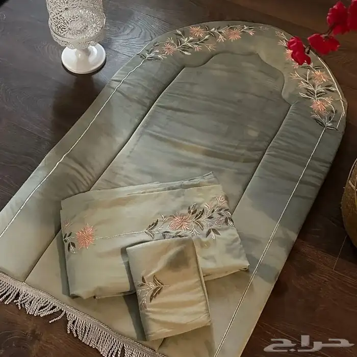 اطقم وبالقطعه 6