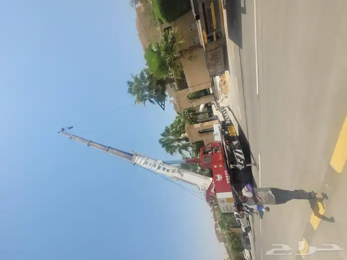 تأجير رافعات لتحميل وتنزيل المعدات ورفع المكيفات 0
