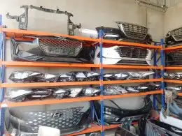 قطع أزيرا وجنيسس شمعات صدام كشافات مريات شبوك اصلي وكاله 1