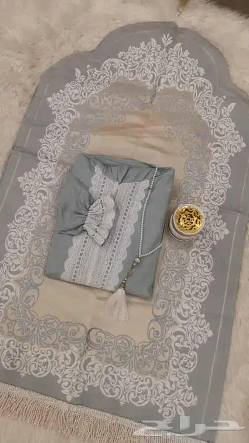 اطقم شراشف صلاه مع السجاد 11