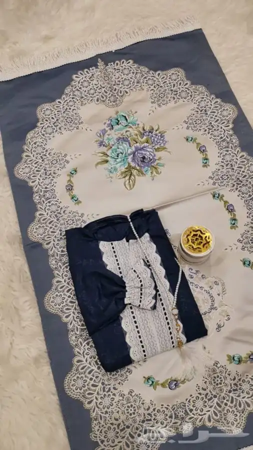 اطقم شراشف صلاه مع السجاد 17