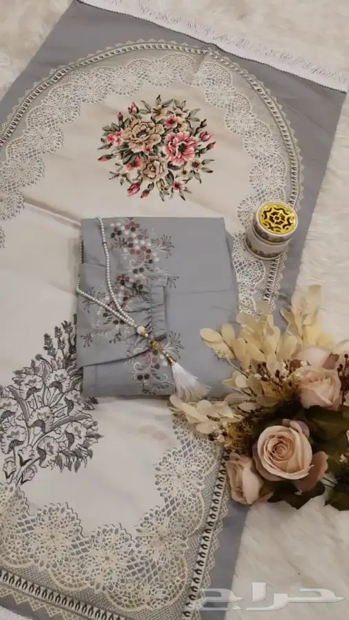 اطقم شراشف صلاه مع السجاد 25