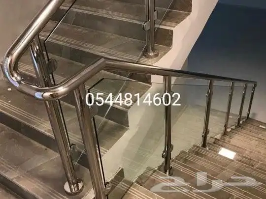 تركيب درابزين استانلس ستيل سلم زجاج 3