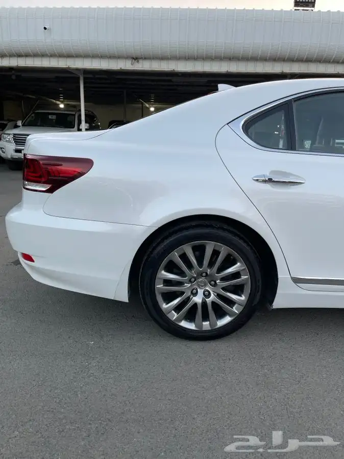 لكزس 460L 2014 19