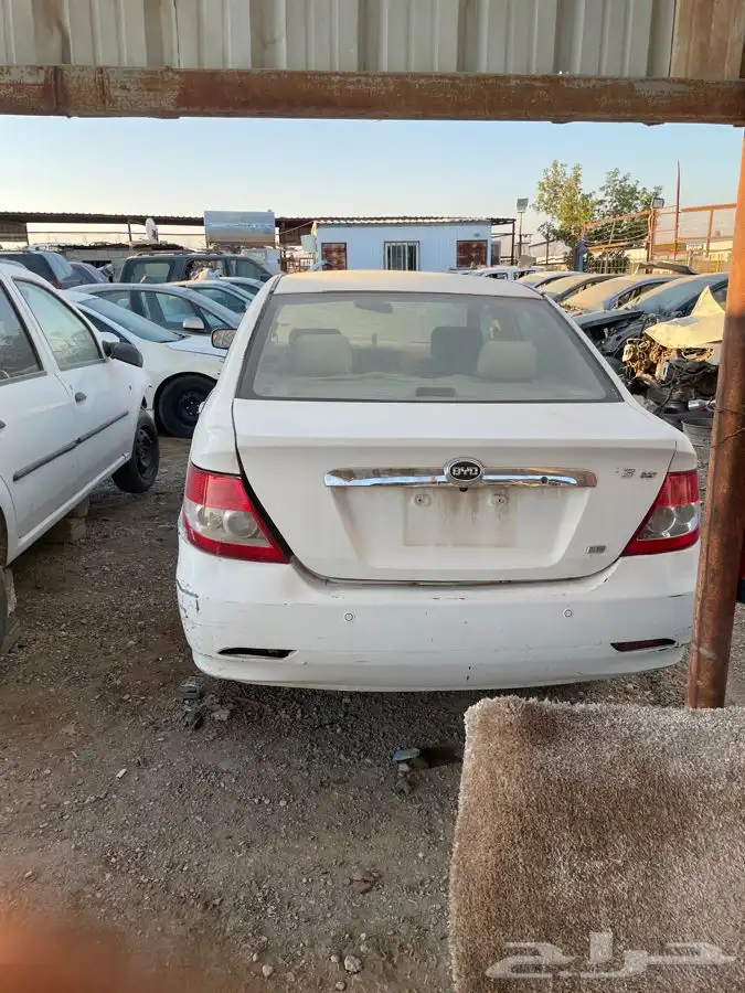تشليح وبيع قطع غيار منوع 11