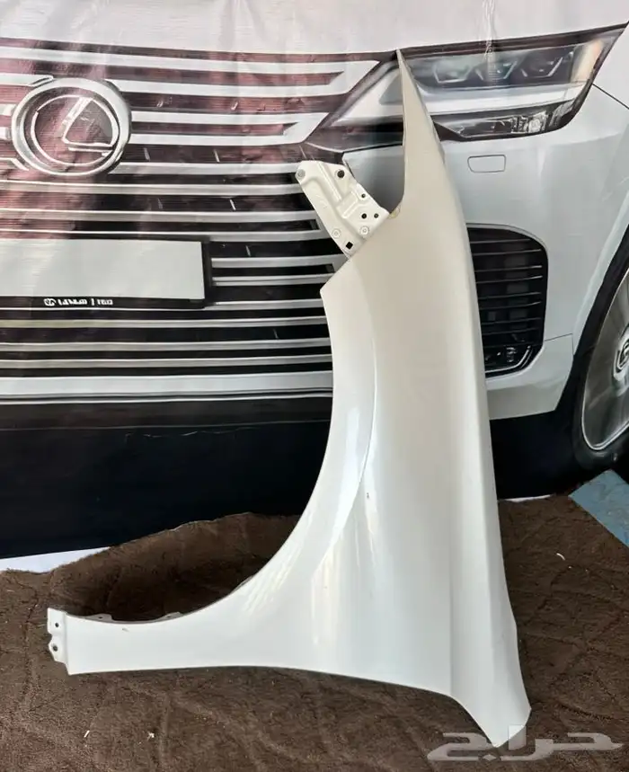 شمعات لكزس 3 عدسات 2023 19