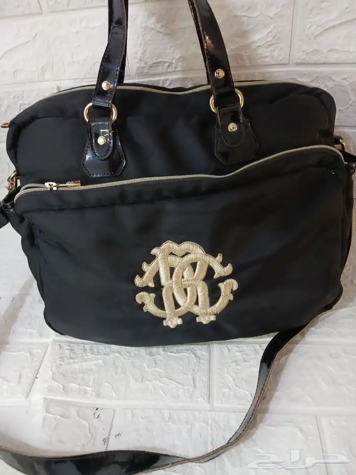 للجمله 100 شنطه مستعمل ماركات اصليه 23