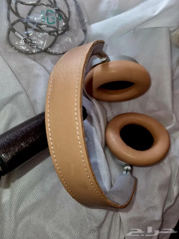 سماعة براند Bang Olufsen 2