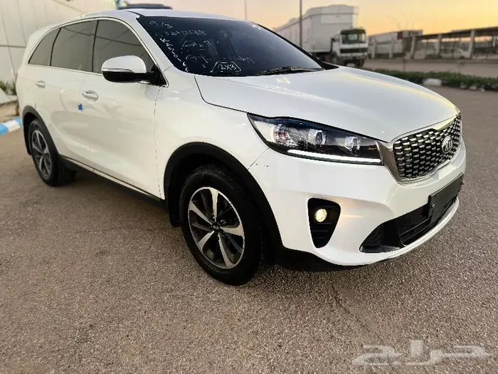 سورنتو 2019 ديزل (بطاقة جمركيه) 1