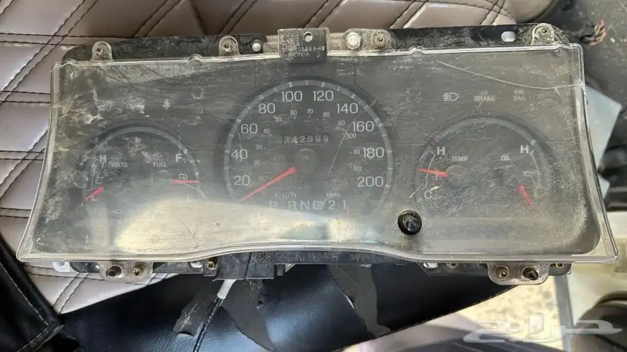 قطع فورد كراون فكتوريا 2004 0