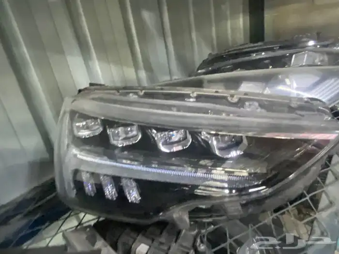 شمعات. وبودي. وقطع غيار. متنوعه. 11