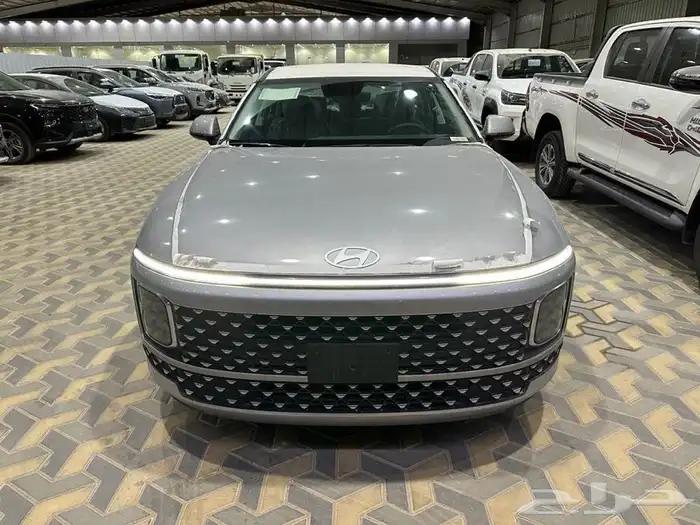 هواندي أزيرا كلاسيك 2025 2