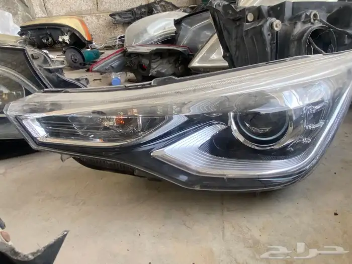 شمعات. وبودي. وقطع غيار. متنوعه. 26