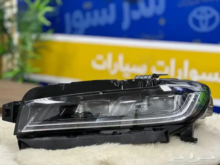 شمعة هونشي H9 2022 يسار 0