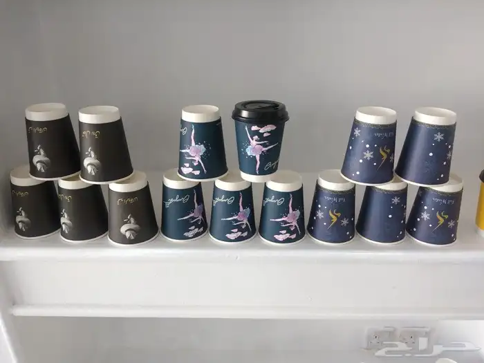 طباعة بوكسات واستيكر اكواب ورقيه بكافة الأشكال والمقاسات 1