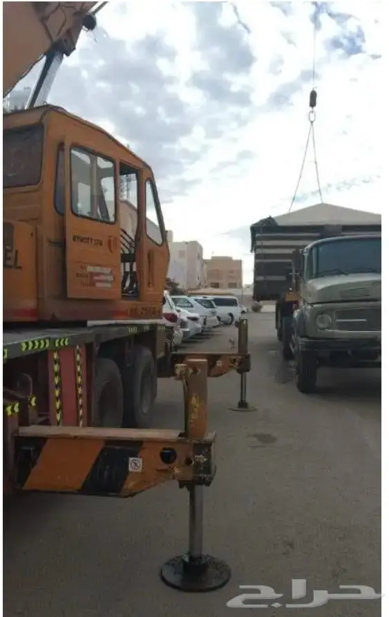 كرين 25 طن للايجار 0