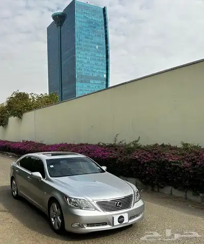 لكزس460LSمخزن2008ممشي فقط98ألف بدون تنجيد وكاله بحاله الجديد 3
