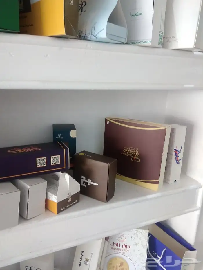 طباعة بوكسات واستيكر اكواب ورقيه بكافة الأشكال والمقاسات 4