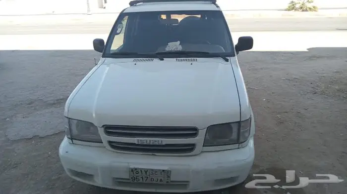ايسوزو ترويبر 2003 ديذل . 12