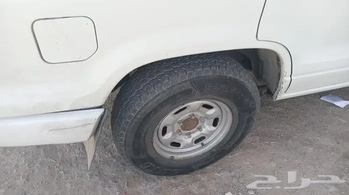 ايسوزو ترويبر 2003 ديذل . 16