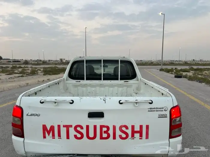 ميستوبيشي 2018 ديزل 10