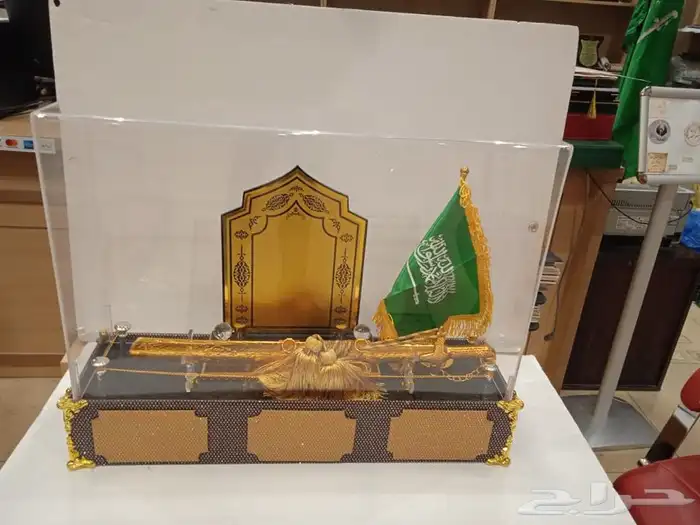 دروع تخرج نجمة ملازم كلية الملك  فيصل سيوف 9