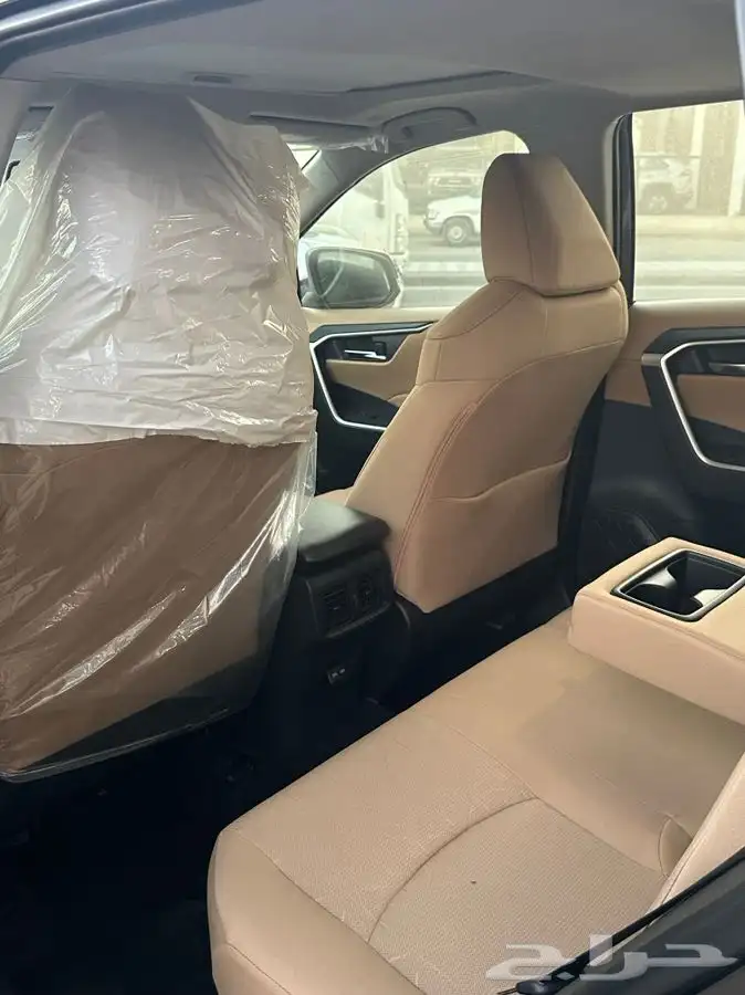 رافور 2023 فل كامل اسود - ورمادي لدى سامي القعدي للسيارات 11