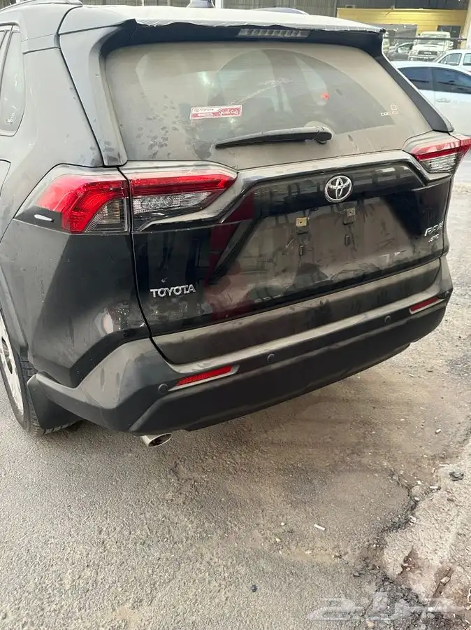 رافور 2023 فل كامل اسود - ورمادي لدى سامي القعدي للسيارات 16