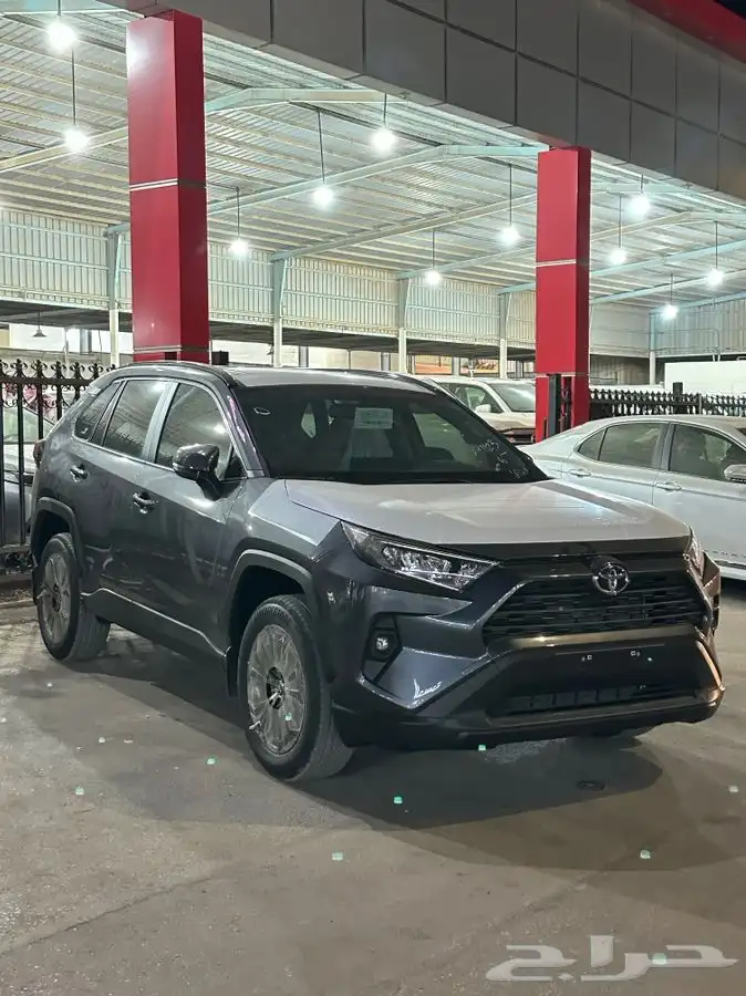 رافور 2023 فل كامل اسود - ورمادي لدى سامي القعدي للسيارات 18