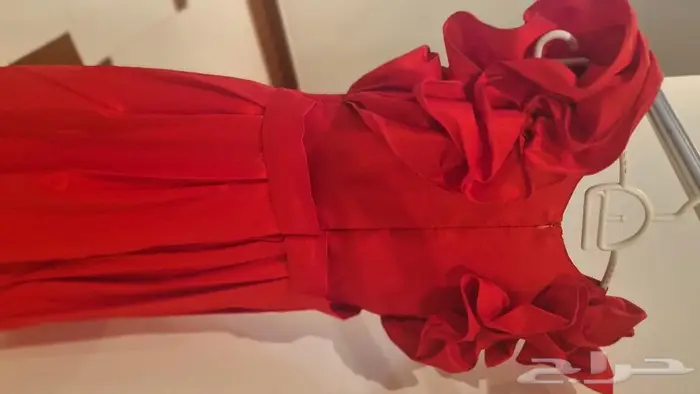 فستان سهره للبيع بسعر مغري 3
