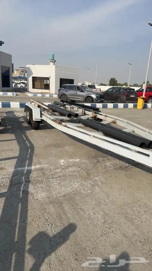 عربية قارب طولها 29 قدم للبيع 3