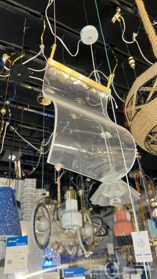 نجف ثريات 83