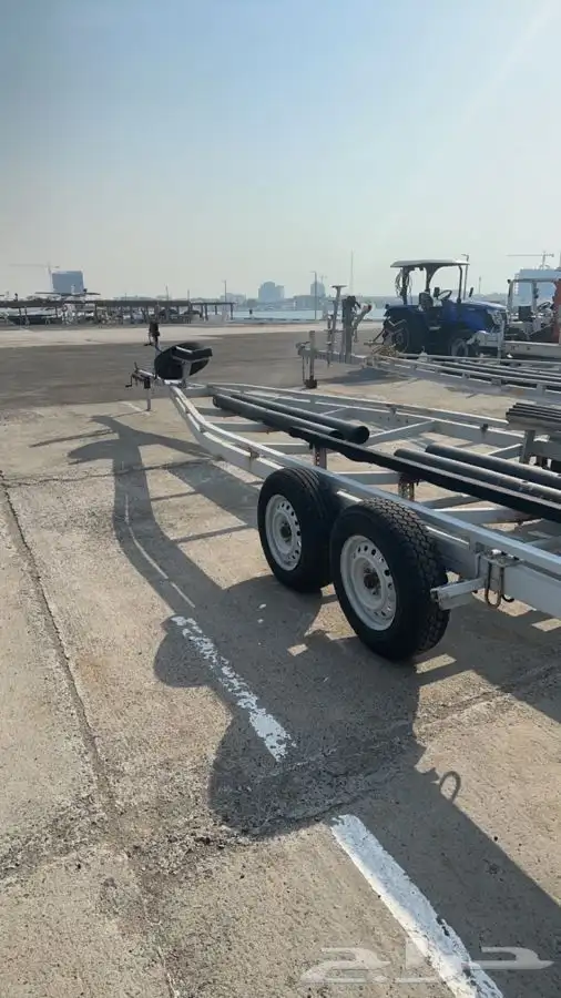 عربية قارب طولها 29 قدم للبيع 1