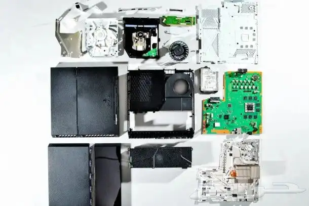 جميع قطع بلايستيشن 4 سليم وفات 4